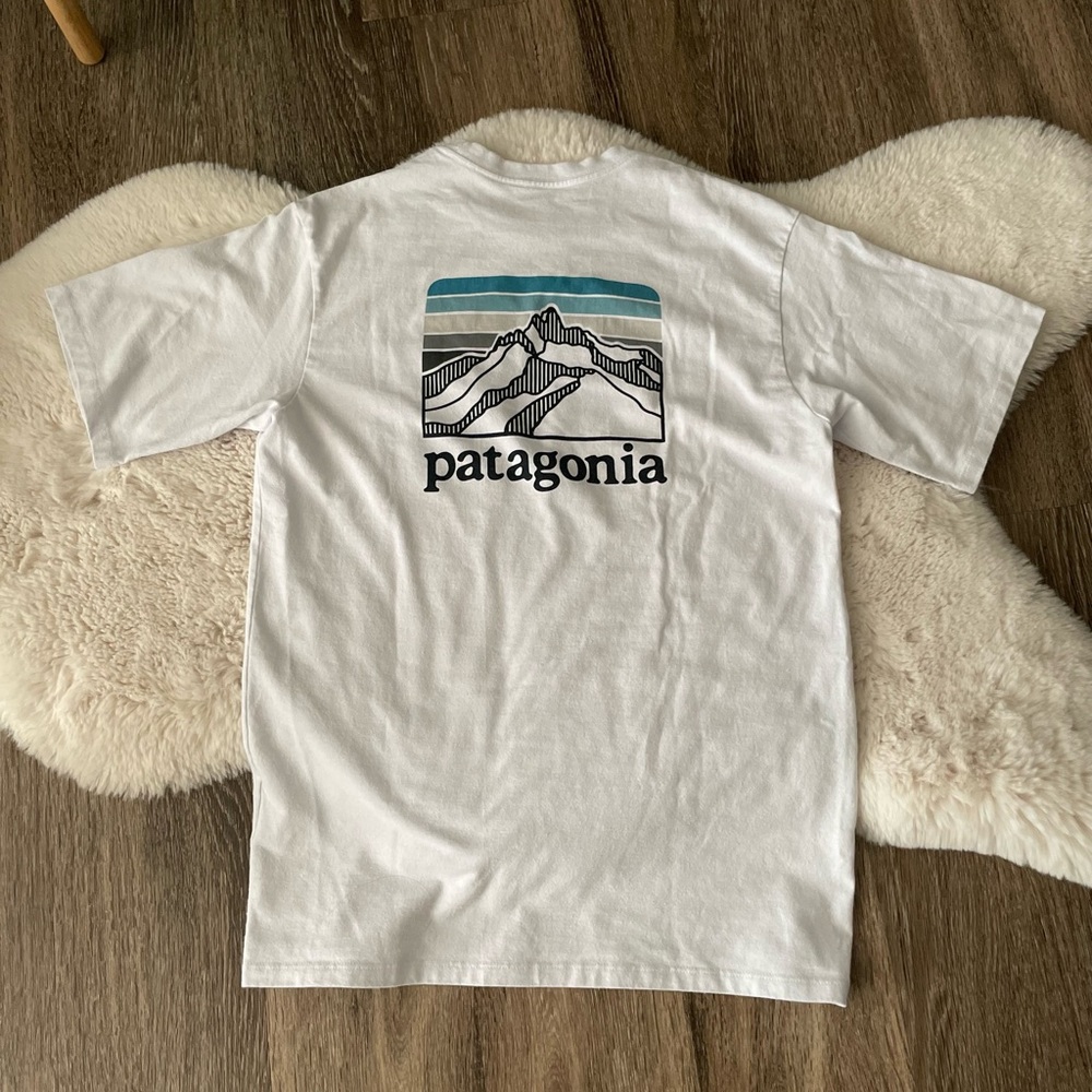 Patagonia T-Shirt - Men’s XS